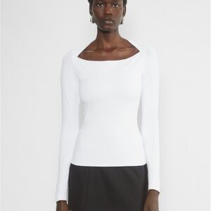 NWT ARITIZA LIBERTY CONTOUR LONG SLEEVE WHITE